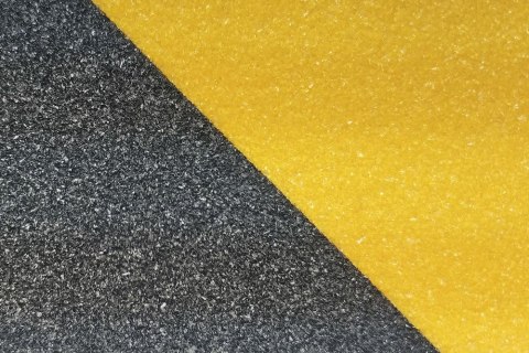 Taśma specjalnego przeznaczenia antypoślizgowa 48x5 [mm x m] czarno-żółta Titanum