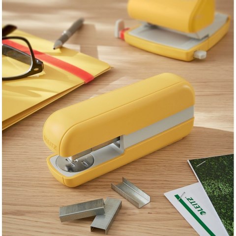 Zszywacz Cosy żółty 30k (55670019) Leitz